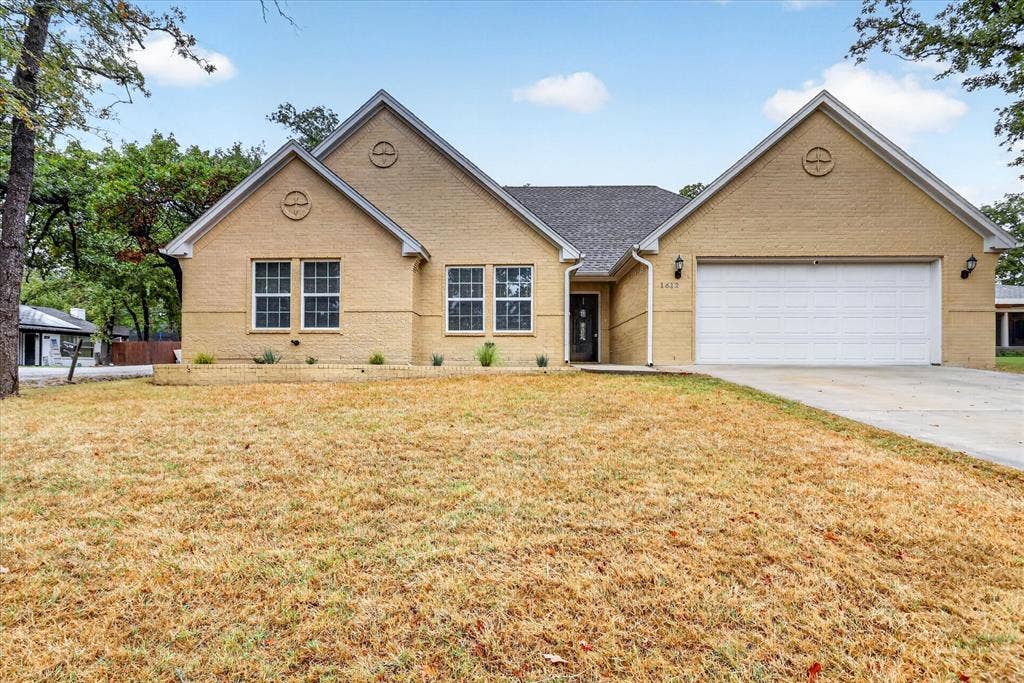 1612 Tanglewood Drive, Azle, TX 76020 1612 Tanglewood Drive, Azle, TX 76020