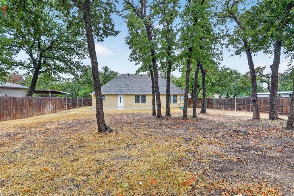1612 Tanglewood Drive, Azle, TX 76020 1612 Tanglewood Drive, Azle, TX 76020