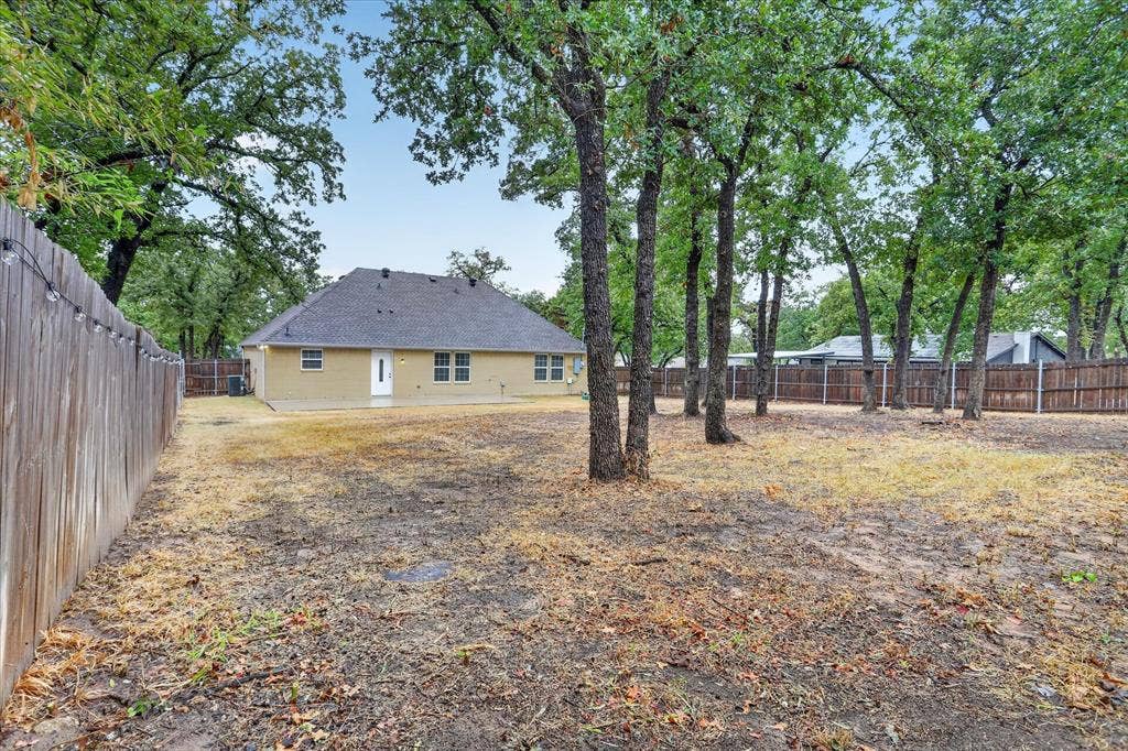1612 Tanglewood Drive, Azle, TX 76020 1612 Tanglewood Drive, Azle, TX 76020