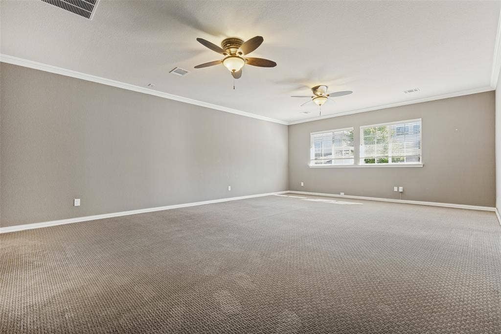 huge flex space located upstairs