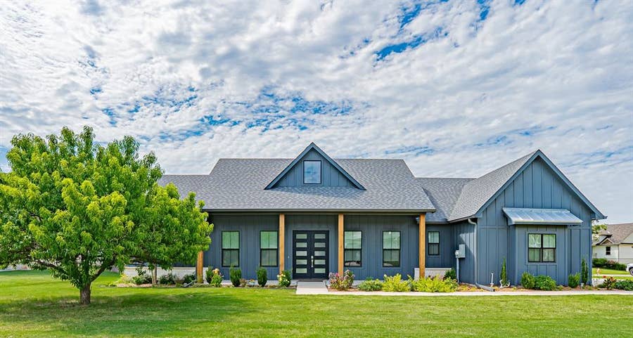 Property photo for 1137 County Road 337, Glen Rose, TX