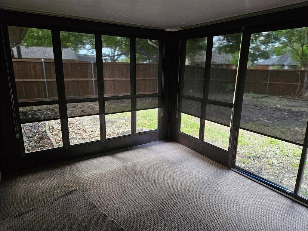 This room has new indoor/out door carpet.