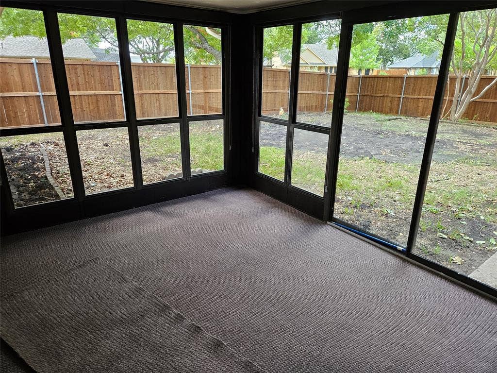 All windows in sun room have shades