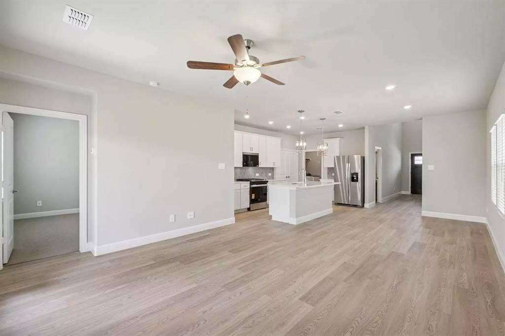525 Blanton Street, McKinney, TX 75069 525 Blanton Street, McKinney, TX 75069