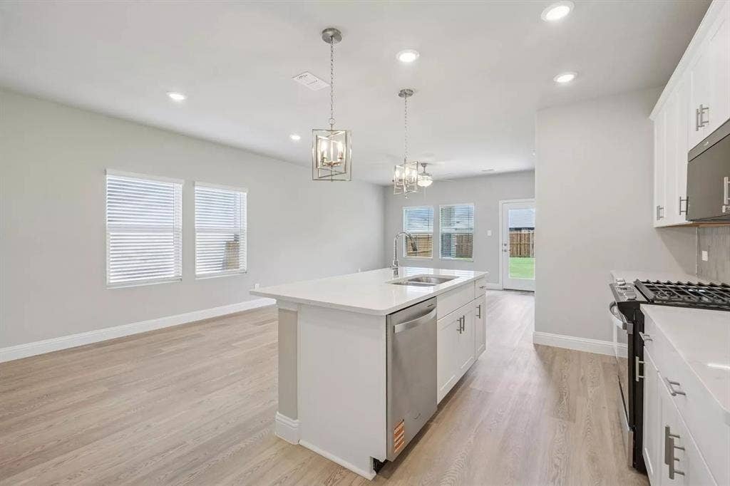 525 Blanton Street, McKinney, TX 75069 525 Blanton Street, McKinney, TX 75069