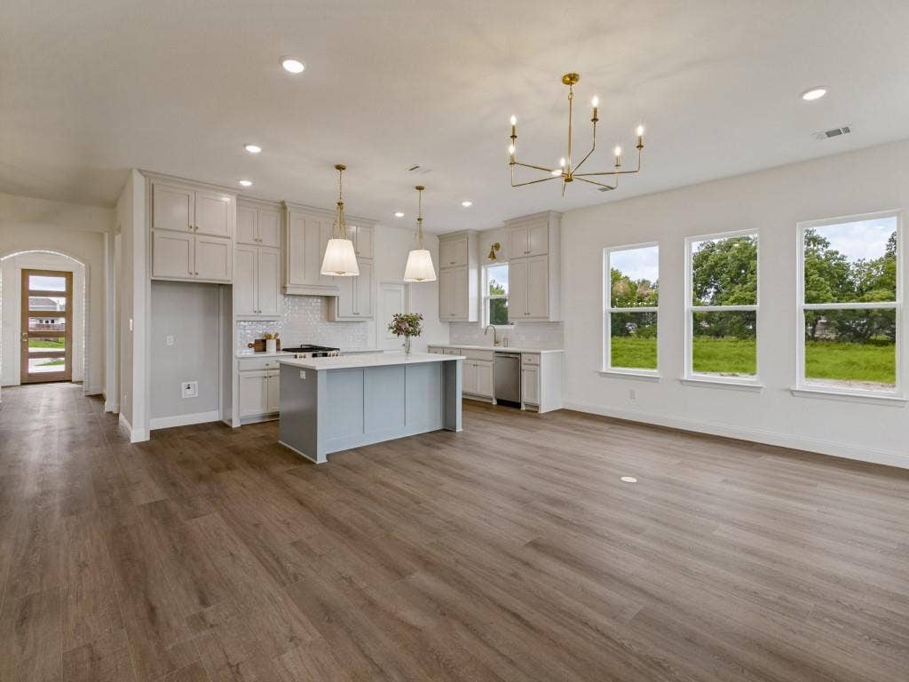 916 Triple Crown Court, Willow Park, TX 76087