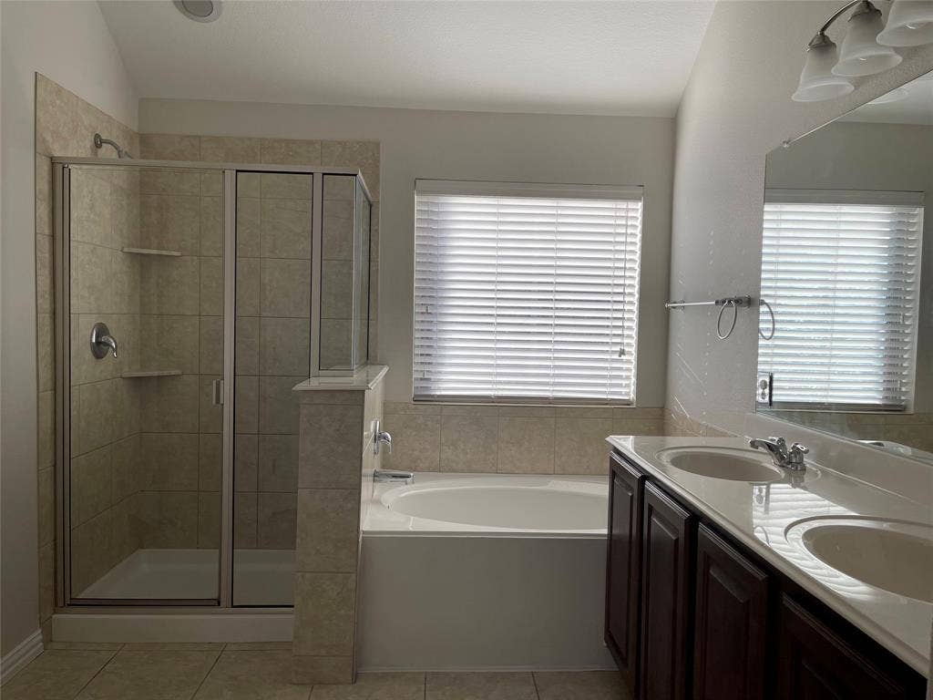 5709 Centeridge Lane, McKinney, TX 75071 5709 Centeridge Lane, McKinney, TX 75071