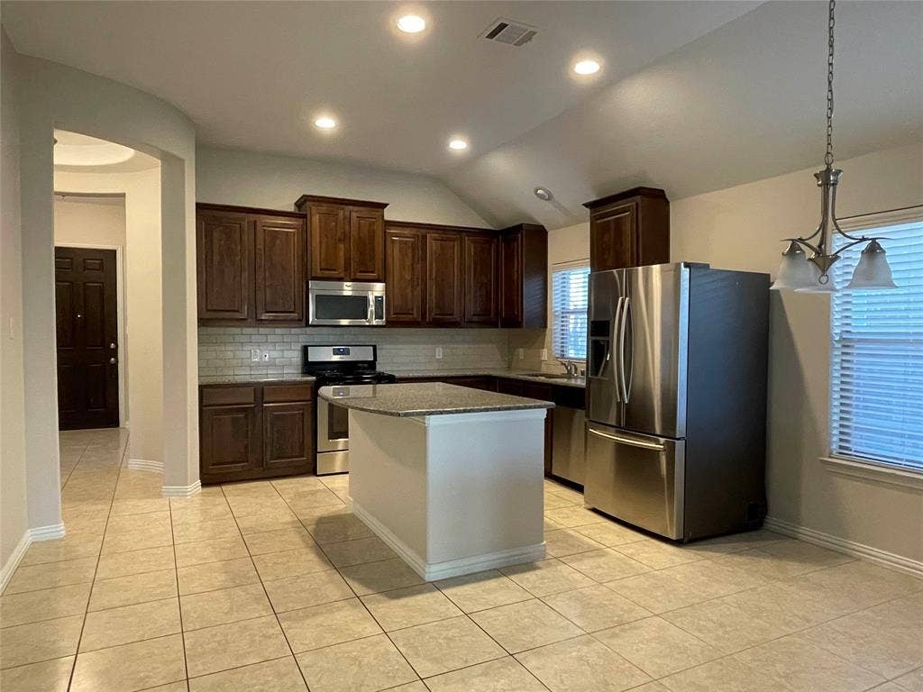 5709 Centeridge Lane, McKinney, TX 75071 5709 Centeridge Lane, McKinney, TX 75071