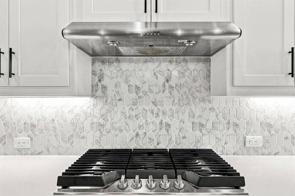 4230 Crown Run Road, Midlothian, TX 76065 5 Burner Gas Cooktop