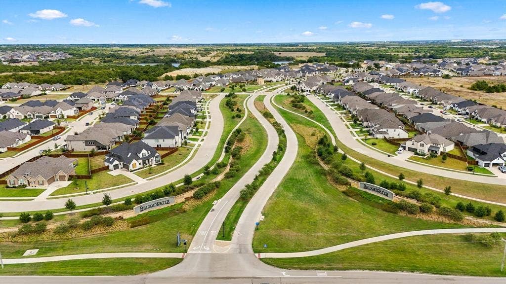 4230 Crown Run Road, Midlothian, TX 76065 You'll love the Bridgewater Community