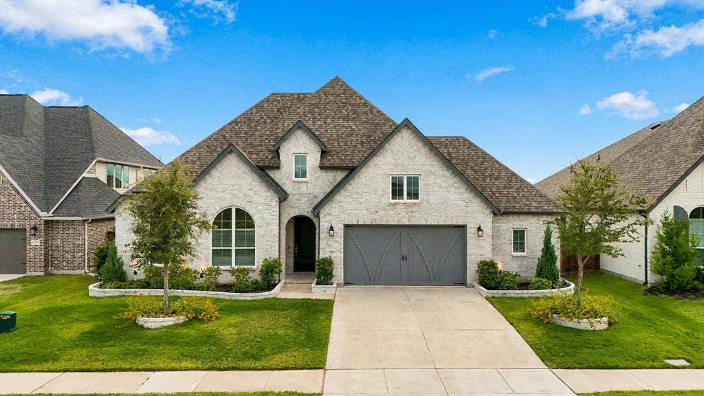 4230 Crown Run Road, Midlothian, TX 76065 Welcome Home