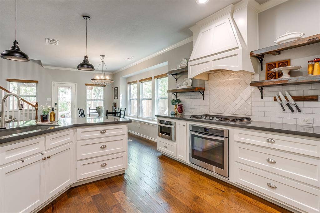 2417 Ryan Avenue, Fort Worth, TX 76110