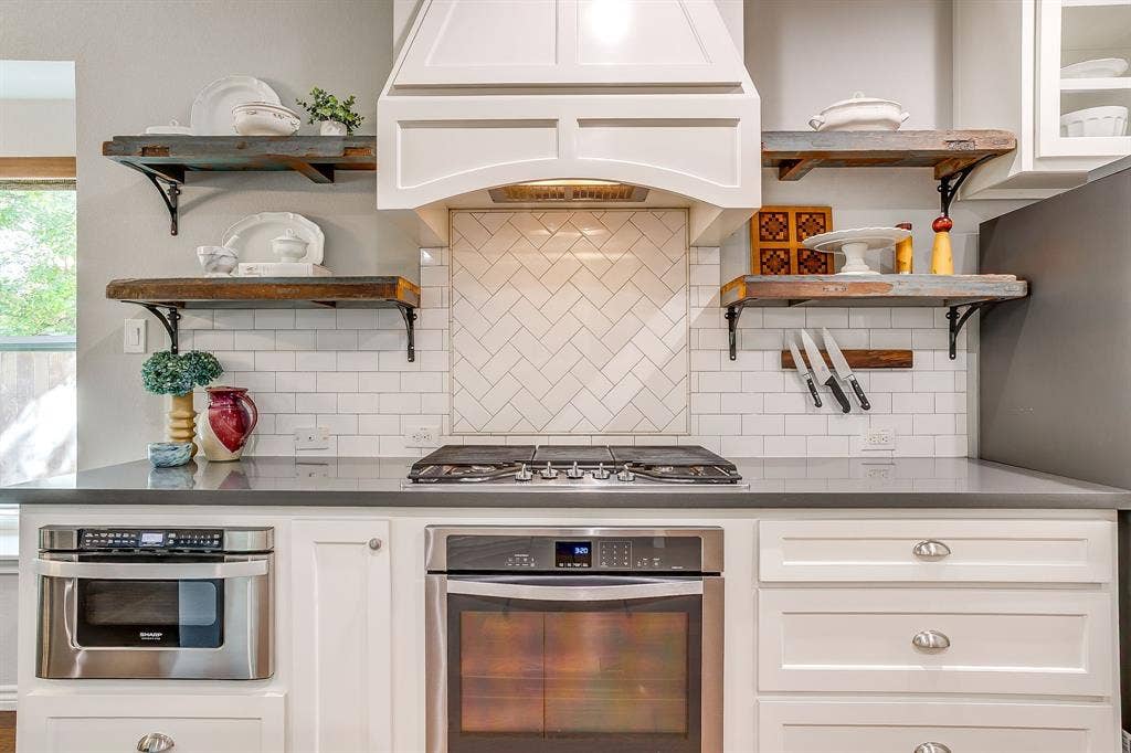 2417 Ryan Avenue, Fort Worth, TX 76110