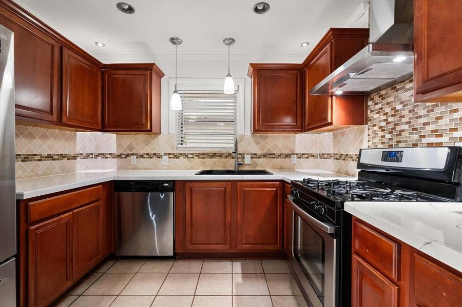 Property photo for 234 Mizell Street, Duncanville, TX