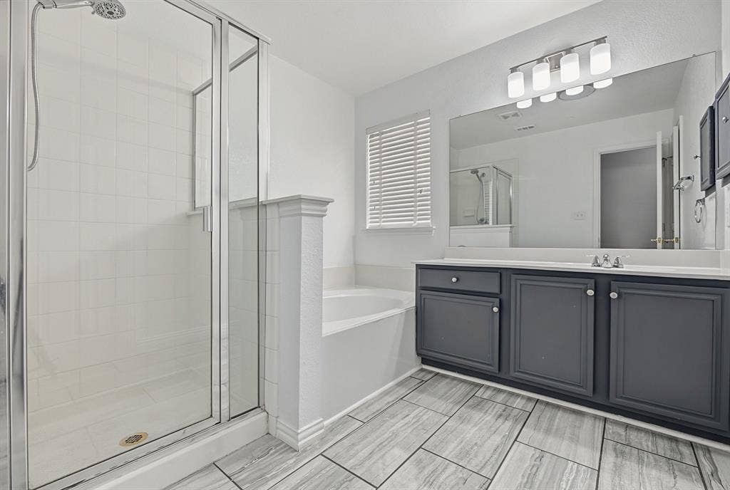 936 Cypress Creek Drive, Plano, TX 75025 936 Cypress Creek Drive, Plano, TX 75025