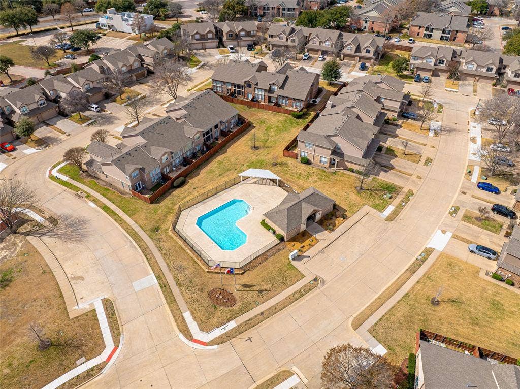 936 Cypress Creek Drive, Plano, TX 75025 936 Cypress Creek Drive, Plano, TX 75025