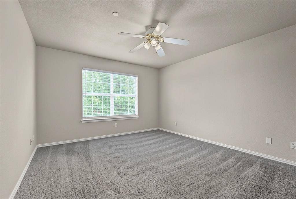 936 Cypress Creek Drive, Plano, TX 75025 936 Cypress Creek Drive, Plano, TX 75025