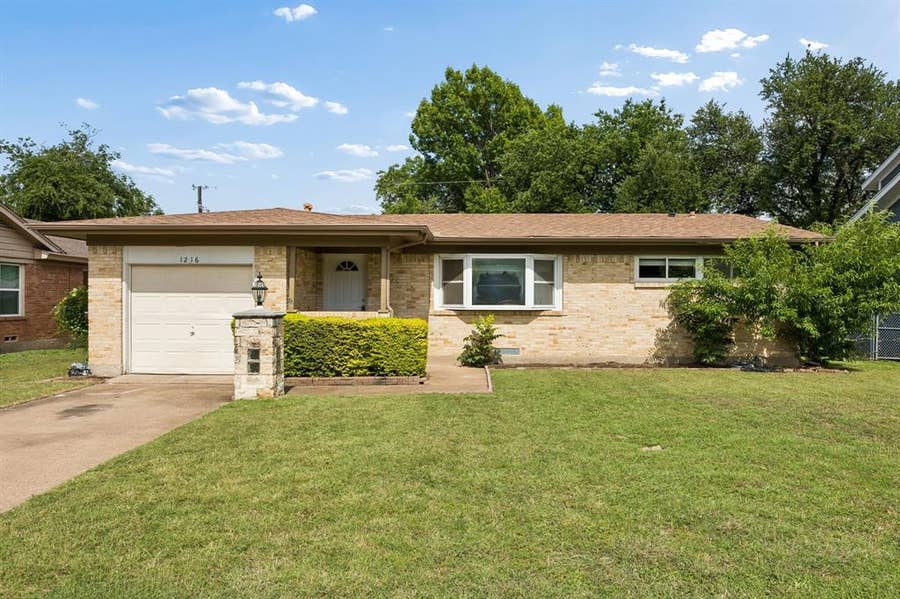 Property photo for 1216 Bluebird Lane, Garland, TX