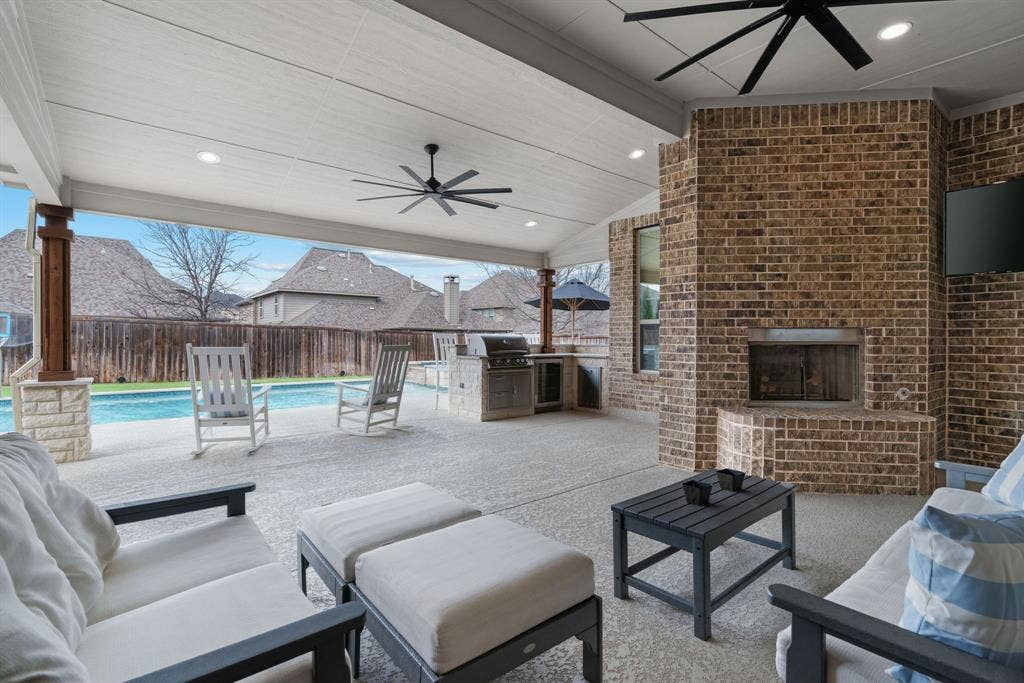 10920 Autumn Leaf Court, Flower Mound, TX 76226