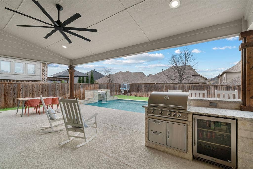 10920 Autumn Leaf Court, Flower Mound, TX 76226