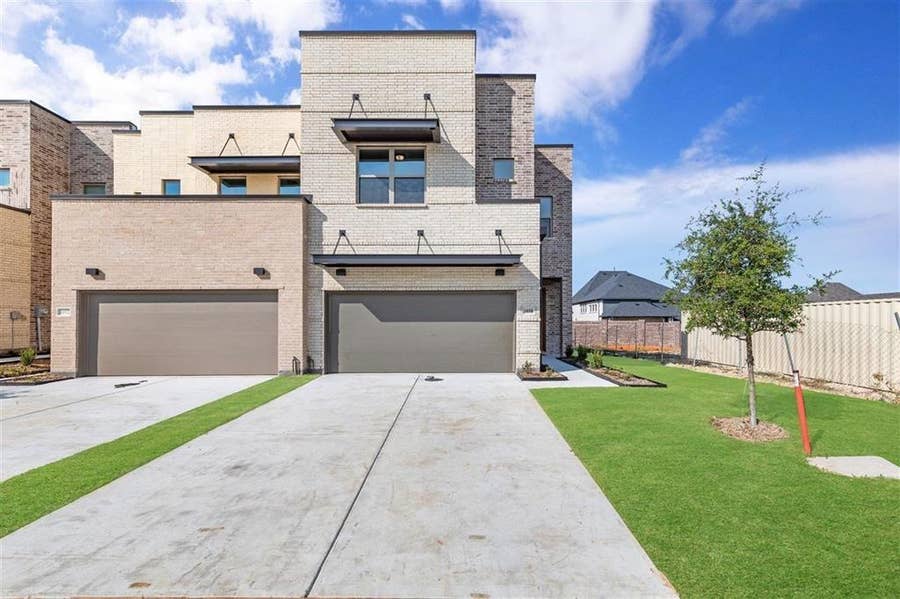 Property photo for 1050 Maverick Drive, Allen, TX