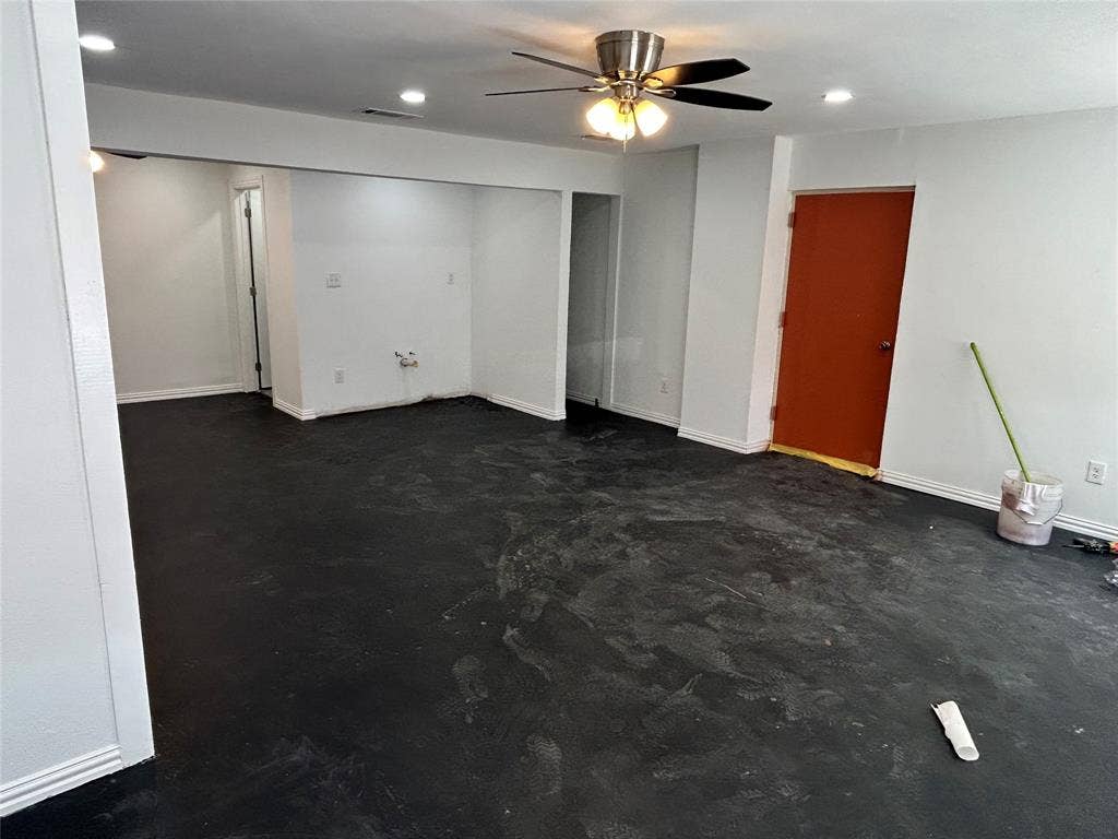 1309 Ferndale Avenue, Dallas, TX 75224 Interior