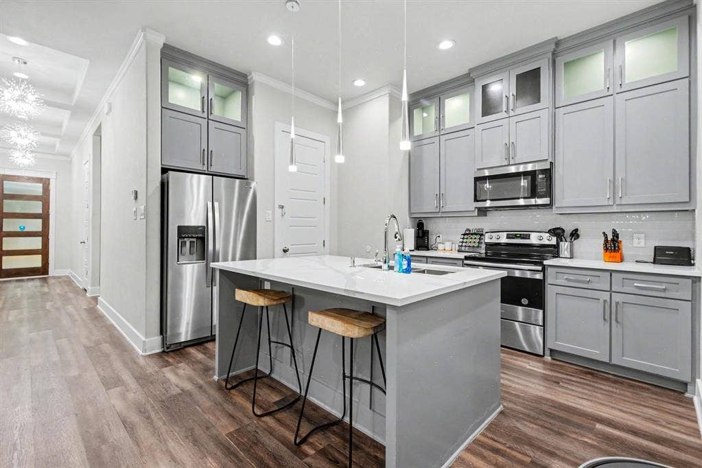 1435 Strickland Street, Dallas, TX 75216 1435 Strickland Street, Dallas, TX 75216