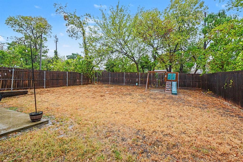 1435 Strickland Street, Dallas, TX 75216 1435 Strickland Street, Dallas, TX 75216