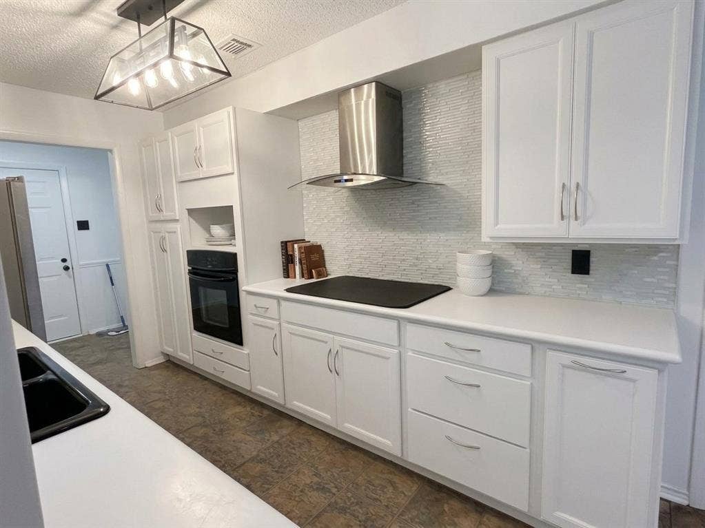 506 N Royal Oak Drive, Duncanville, TX 75116 506 N Royal Oak Drive, Duncanville, TX 75116