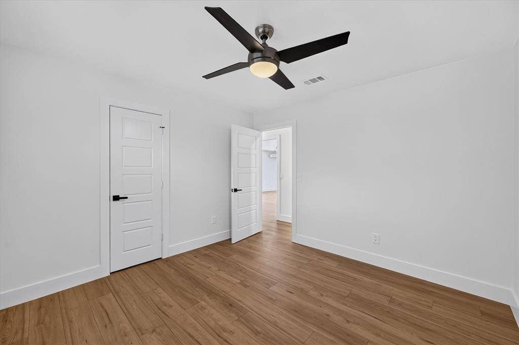 902 Ridgefield Drive, Plano, TX 75075 902 Ridgefield Drive, Plano, TX 75075