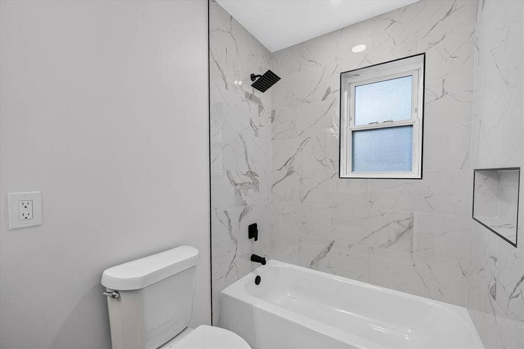 902 Ridgefield Drive, Plano, TX 75075 902 Ridgefield Drive, Plano, TX 75075
