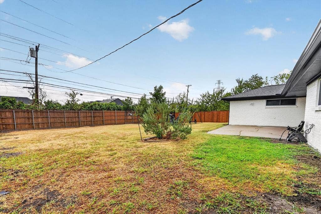 902 Ridgefield Drive, Plano, TX 75075 902 Ridgefield Drive, Plano, TX 75075