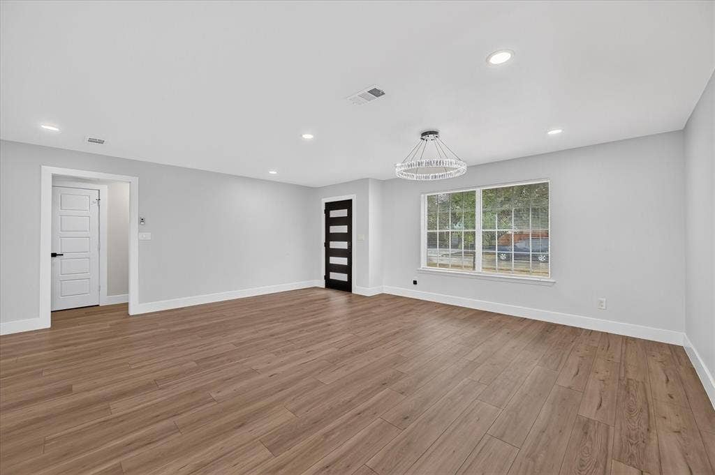 902 Ridgefield Drive, Plano, TX 75075 902 Ridgefield Drive, Plano, TX 75075