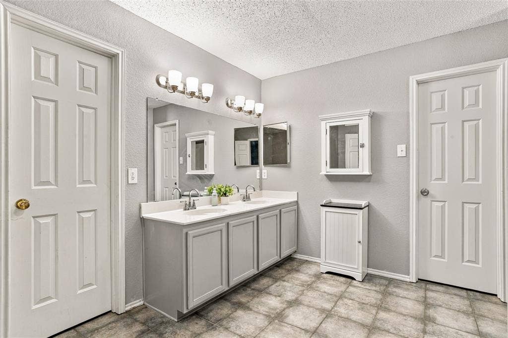 1856 Lariat Drive, Fort Worth, TX 76247 Primary bathroom alternate view