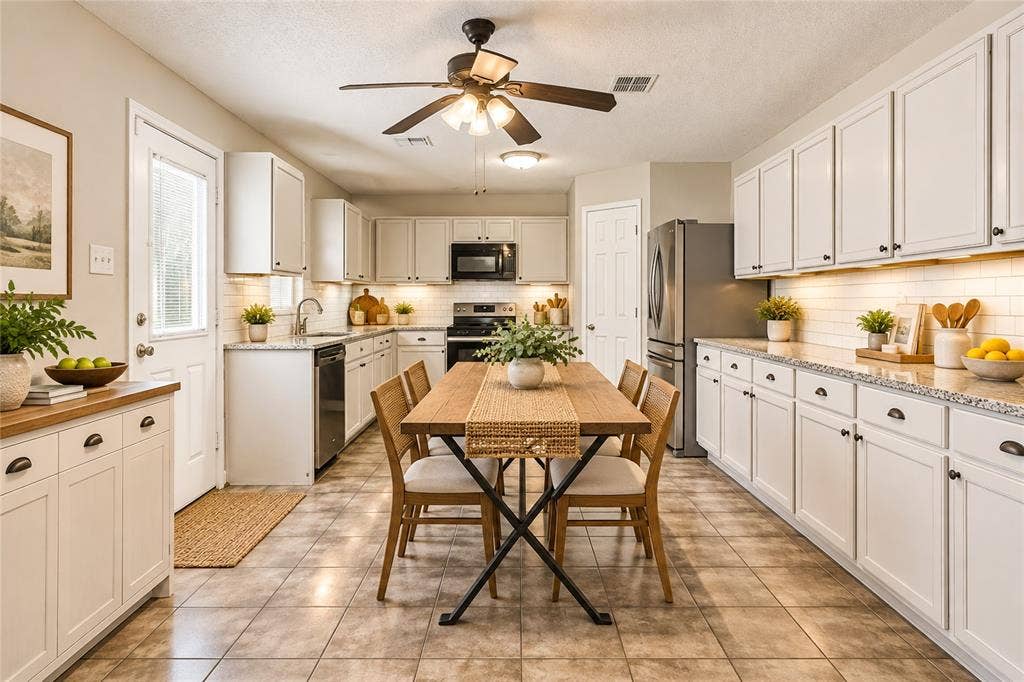 1856 Lariat Drive, Fort Worth, TX 76247 Kitchen, virtually enhanced