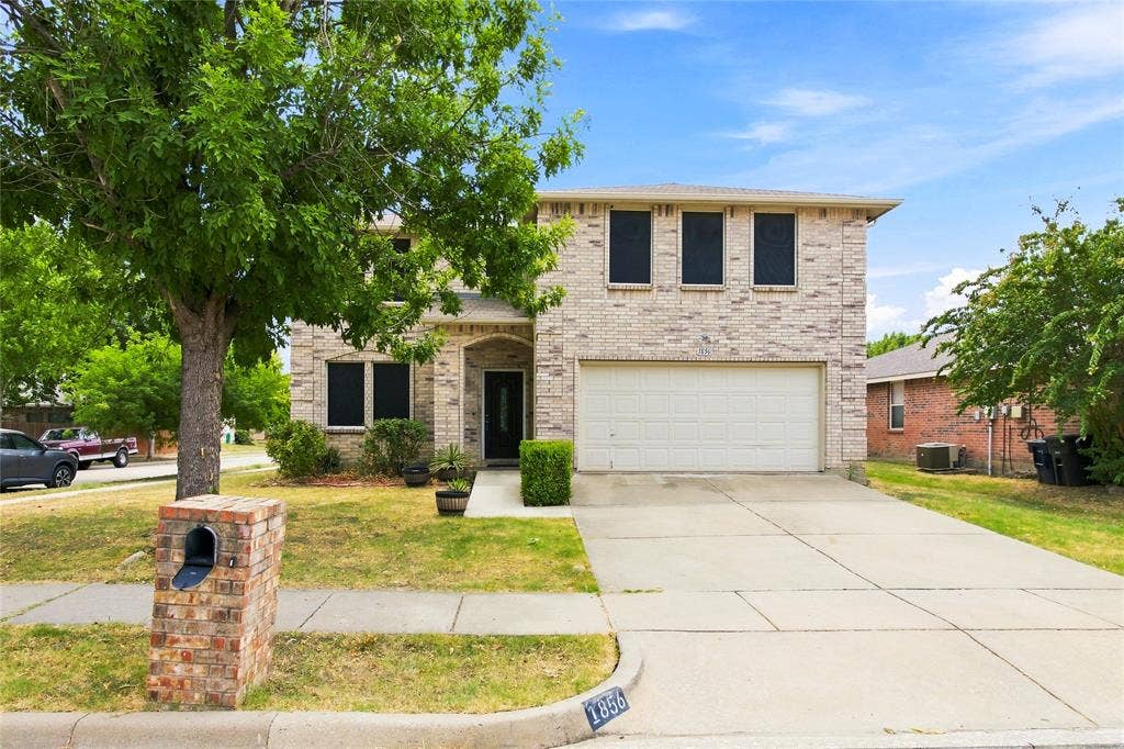 1856 Lariat Drive, Fort Worth, TX 76247 1856 Lariat Dr