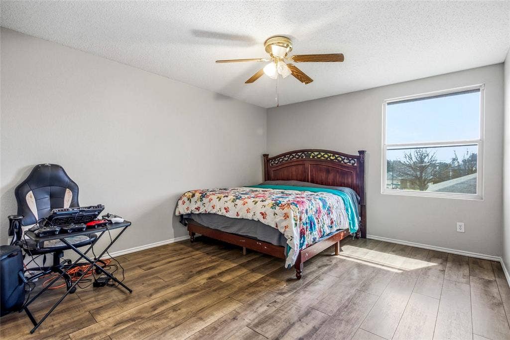 1856 Lariat Drive, Fort Worth, TX 76247 Upstairs bedroom 3