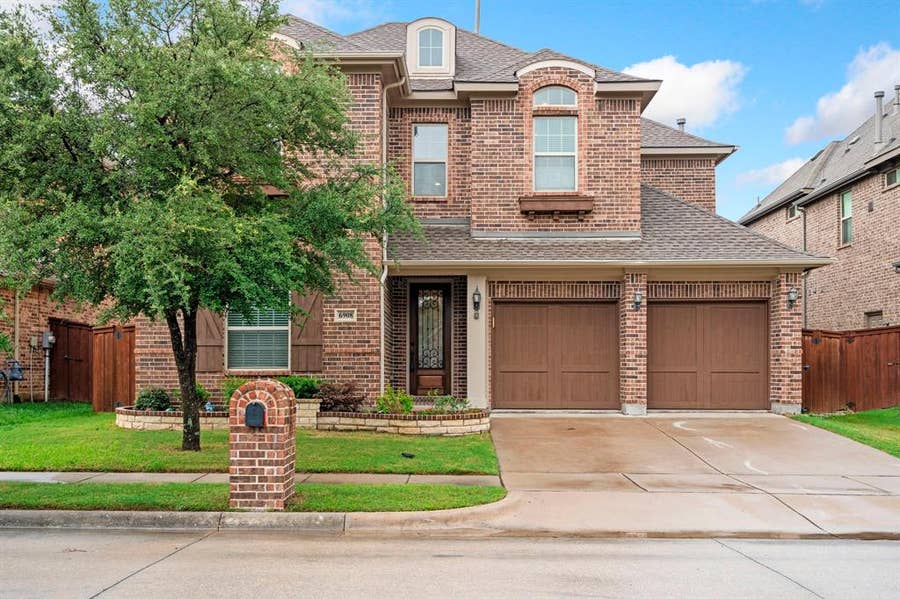 Property photo for 6908 Badlands Drive, McKinney, TX