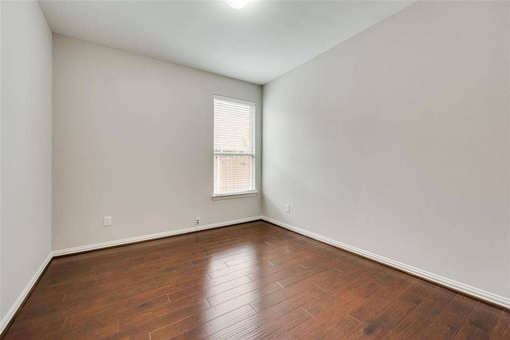 9740 Ellery Avenue, Plano, TX 75025 9740 Ellery Avenue, Plano, TX 75025