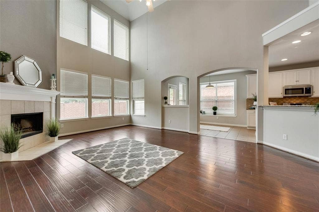 9740 Ellery Avenue, Plano, TX 75025 9740 Ellery Avenue, Plano, TX 75025