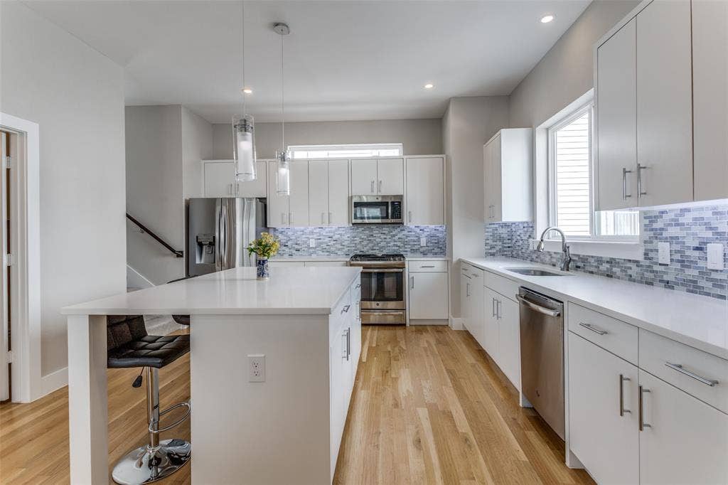 1932 Landon Lane, Dallas, TX 75204 1932 Landon Lane, Dallas, TX 75204