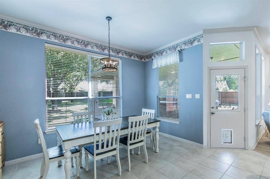 120 Crestbrook Court, Midlothian, TX 76065 120 Crestbrook Court, Midlothian, TX 76065