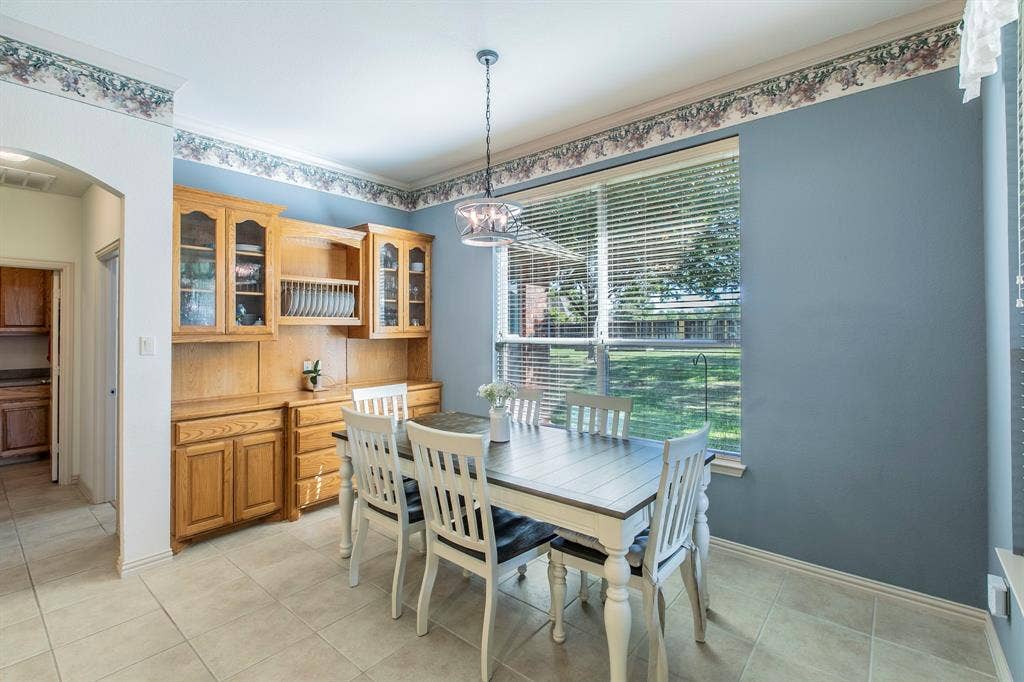 120 Crestbrook Court, Midlothian, TX 76065 120 Crestbrook Court, Midlothian, TX 76065
