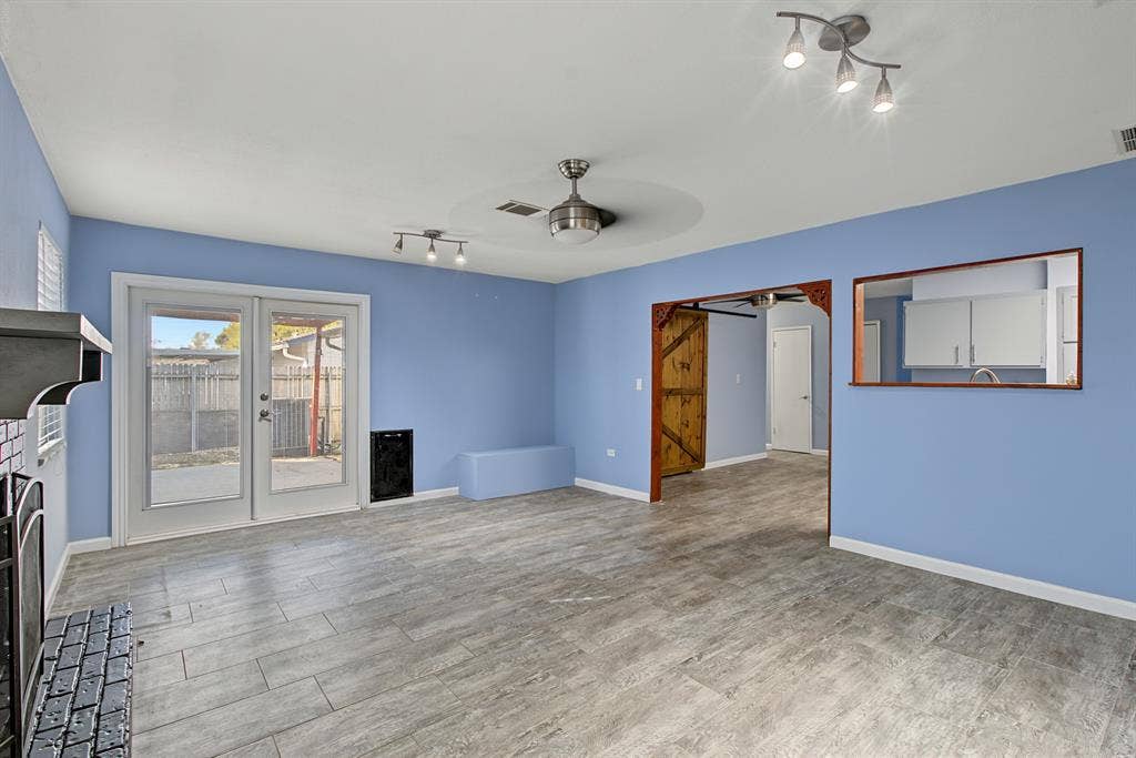 4716 Kyle Drive, Balch Springs, TX 75180