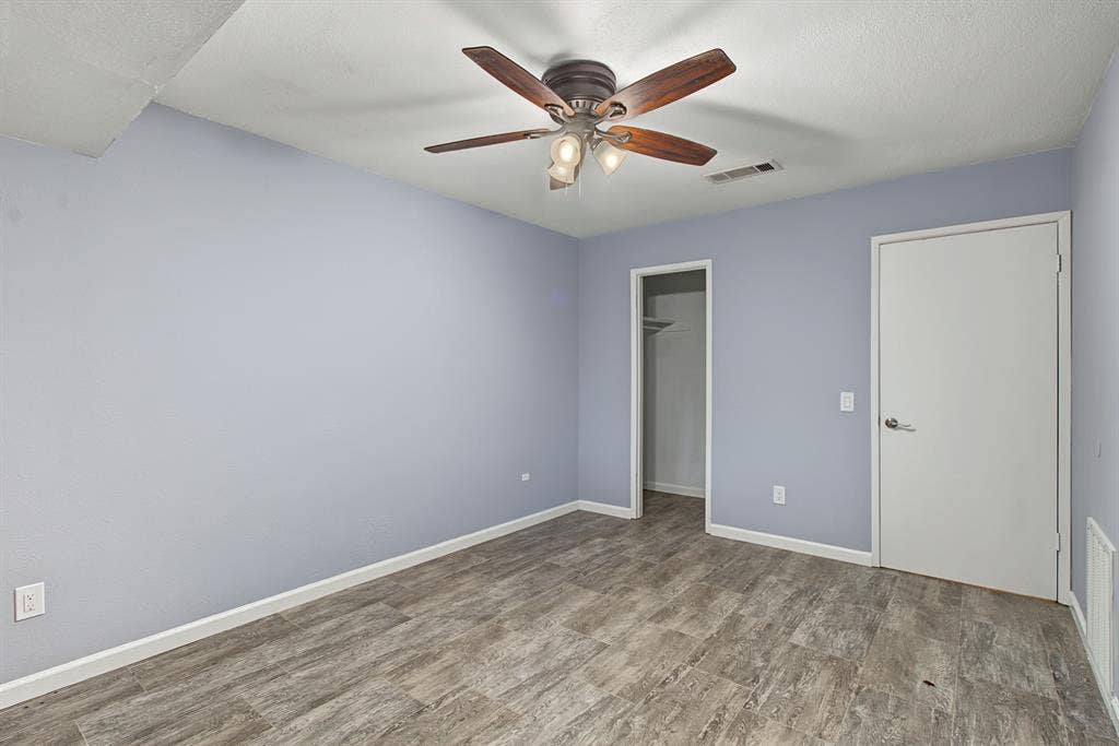 4716 Kyle Drive, Balch Springs, TX 75180