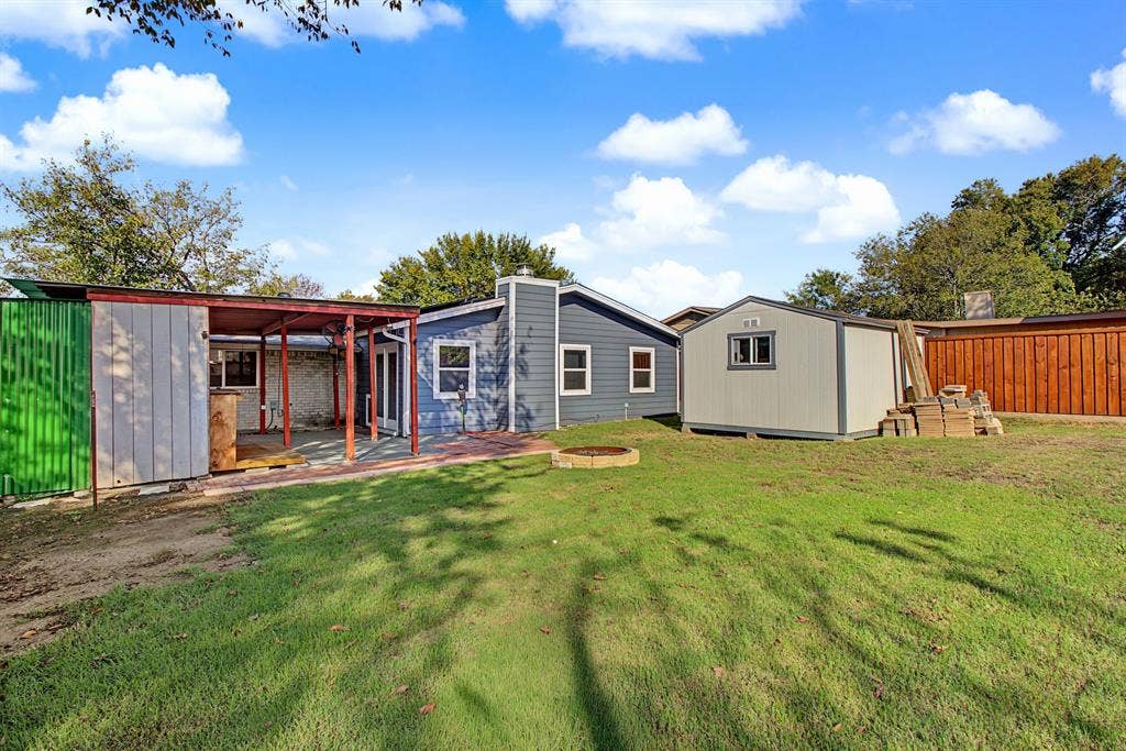 4716 Kyle Drive, Balch Springs, TX 75180
