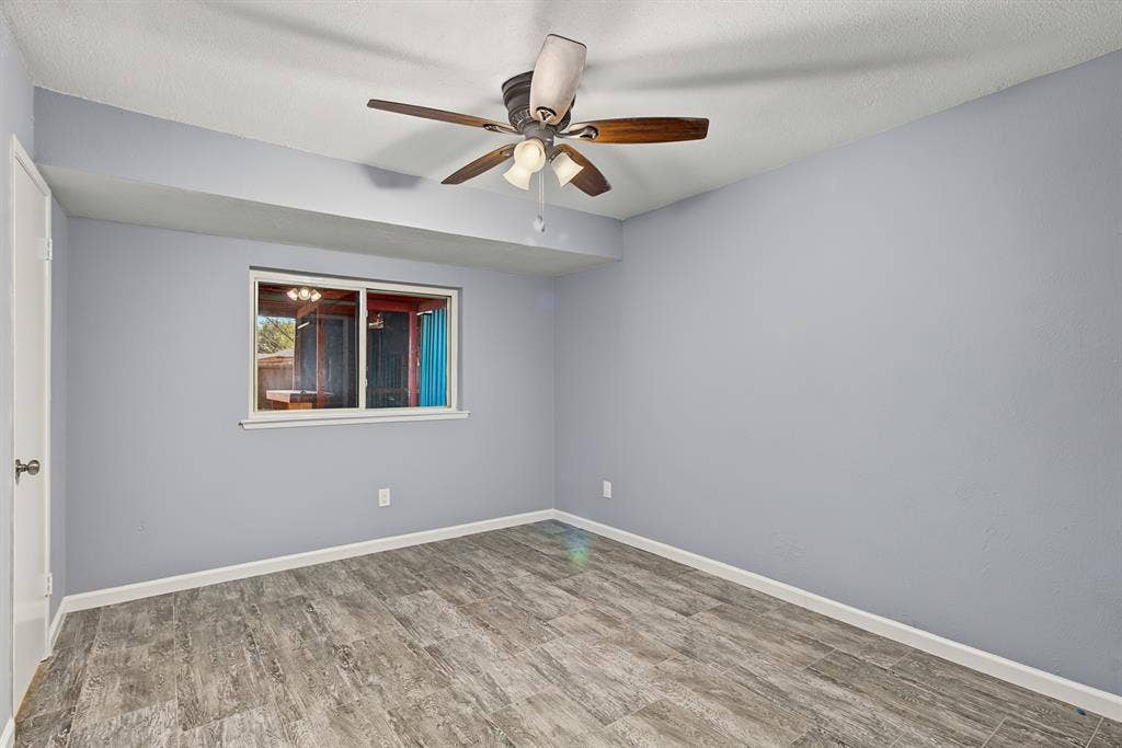 4716 Kyle Drive, Balch Springs, TX 75180