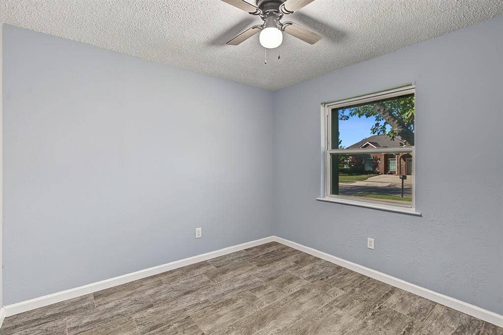 4716 Kyle Drive, Balch Springs, TX 75180