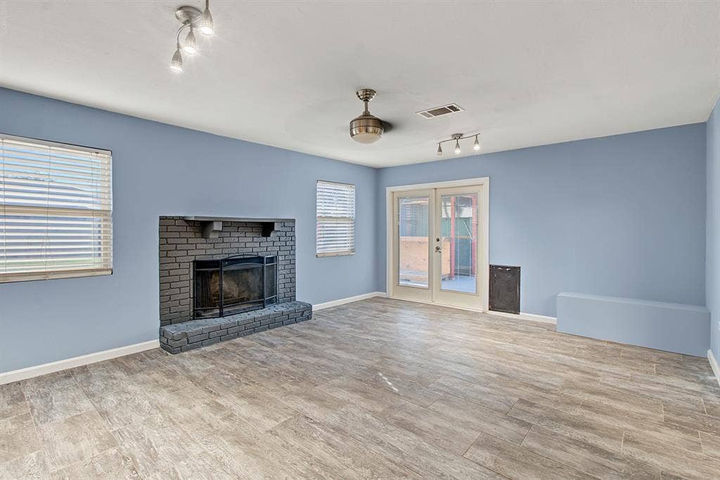 4716 Kyle Drive, Balch Springs, TX 75180