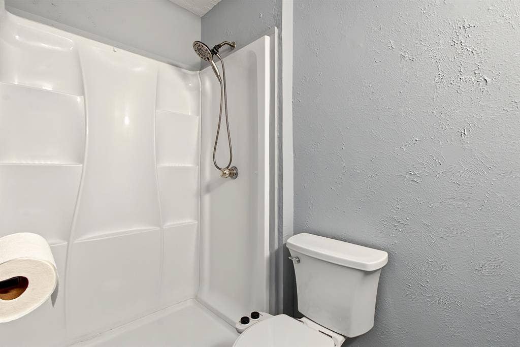 4716 Kyle Drive, Balch Springs, TX 75180